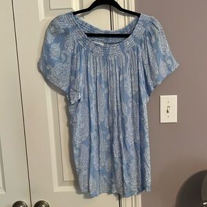 Liz Claiborne Semi Sheer Loose Top